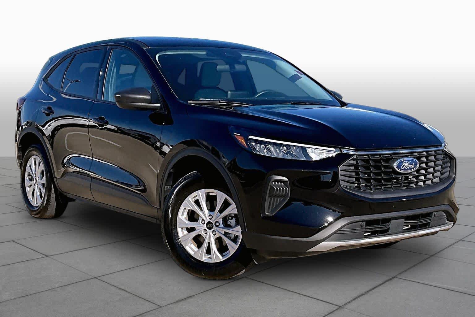 Used 2025 Ford Escape Active AWD/4WD image 4
