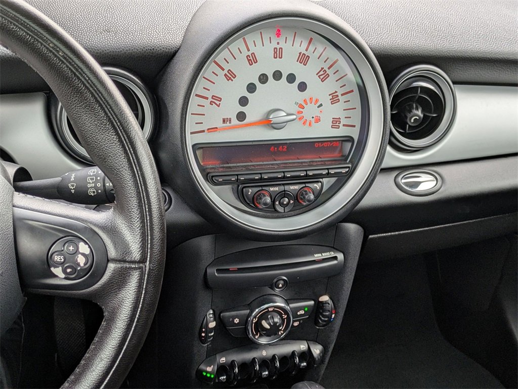 Used 2011 MINI Cooper Hardtop image 24