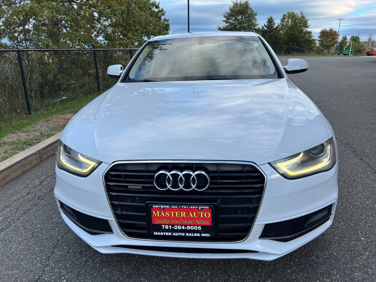Used 2015 Audi A4 2.0T Premium Plus w/ Technology Package image 2