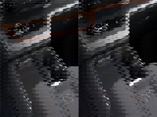 New 2025 Ford Expedition King Ranch image 38