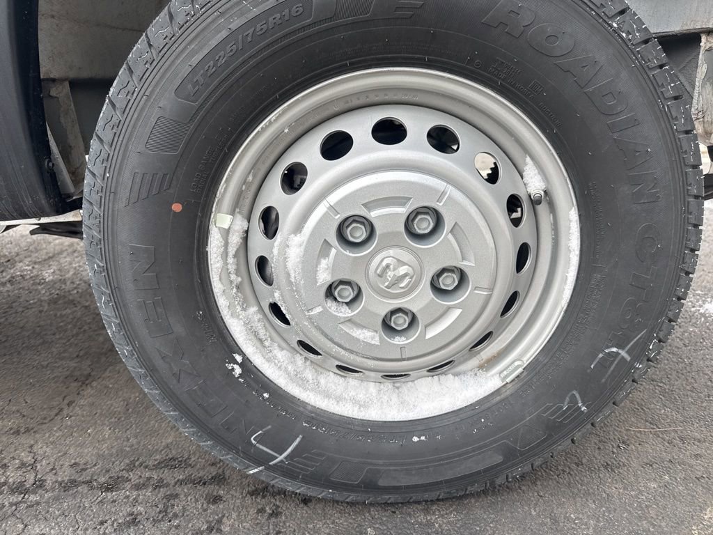 Used 2024 RAM ProMaster 2500 image 45