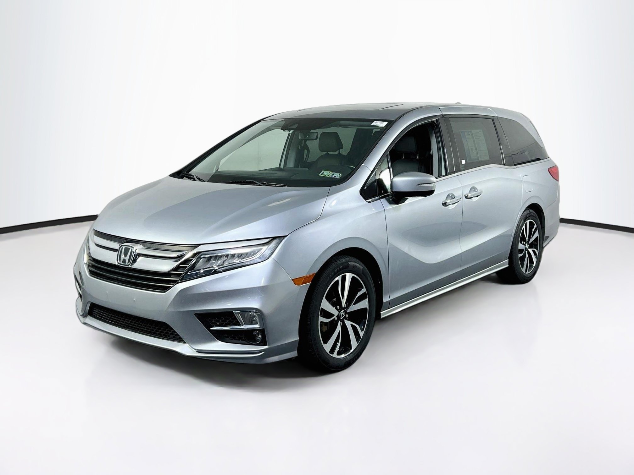 Used 2018 Honda Odyssey Elite