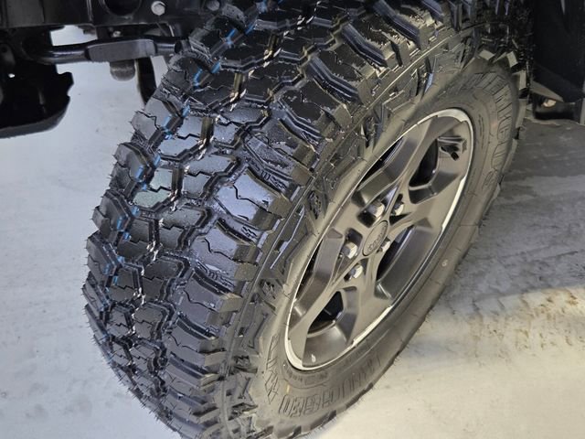 Used 2020 Jeep Gladiator Rubicon AWD/4WD image 19