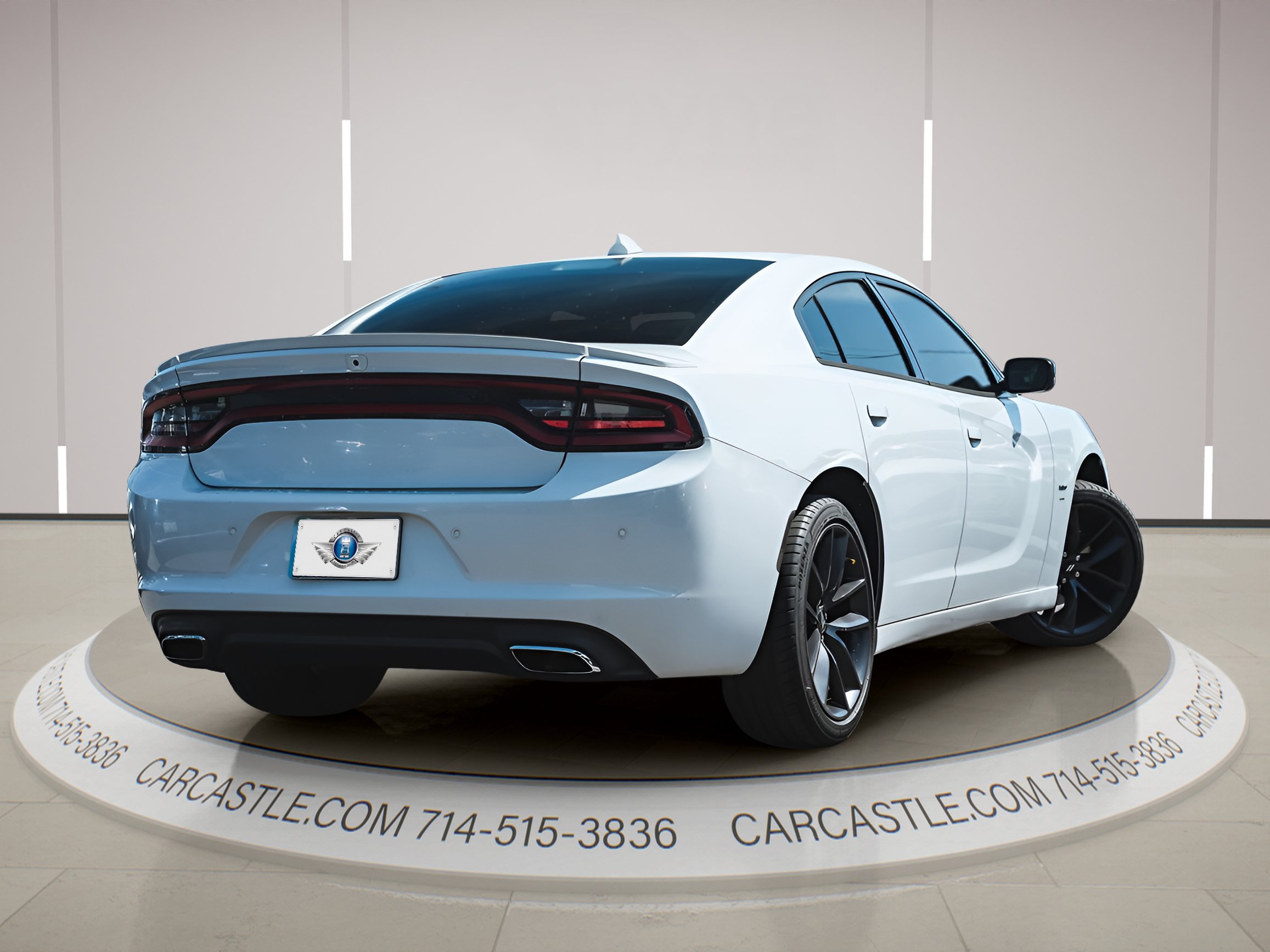 Used 2018 Dodge Charger R/T image 11