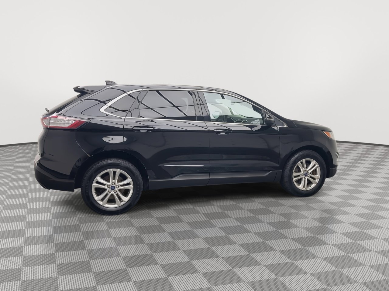 Used 2016 Ford Edge SEL w/ Canadian Touring Package image 42