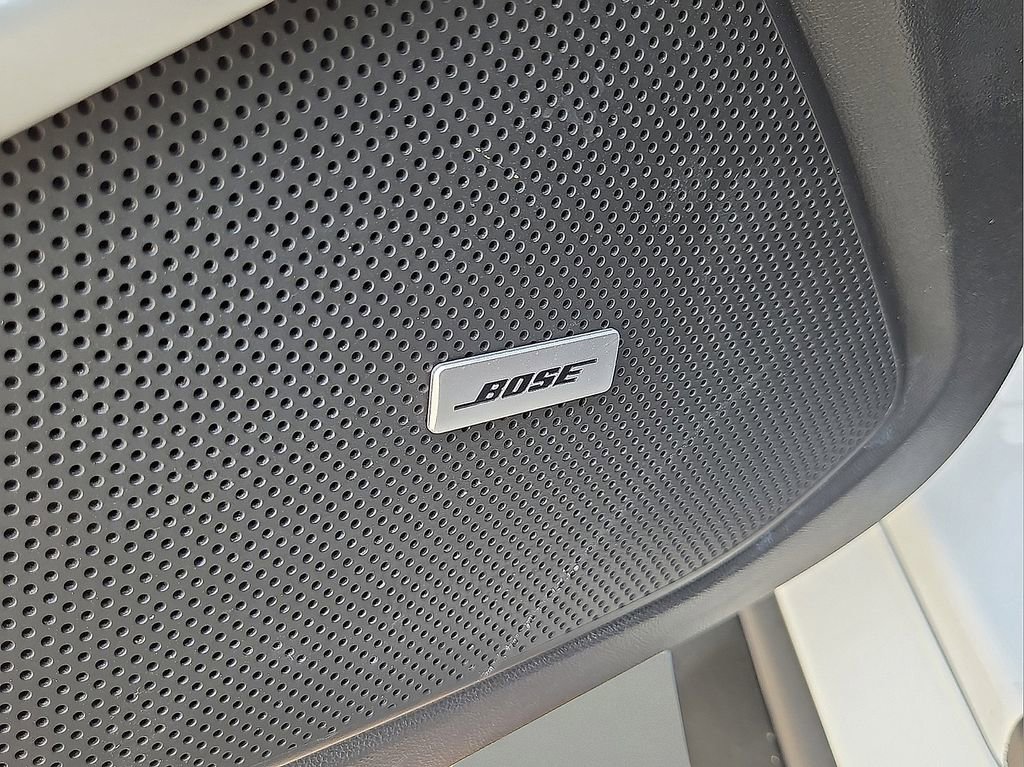 Used 2018 Chevrolet Camaro ZL1 image 23