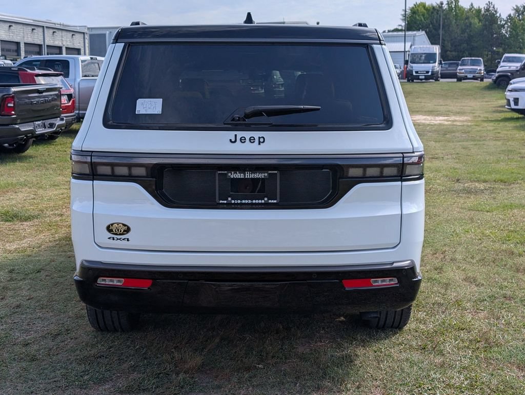 New 2026 Jeep Grand Wagoneer L Summit AWD/4WD image 6