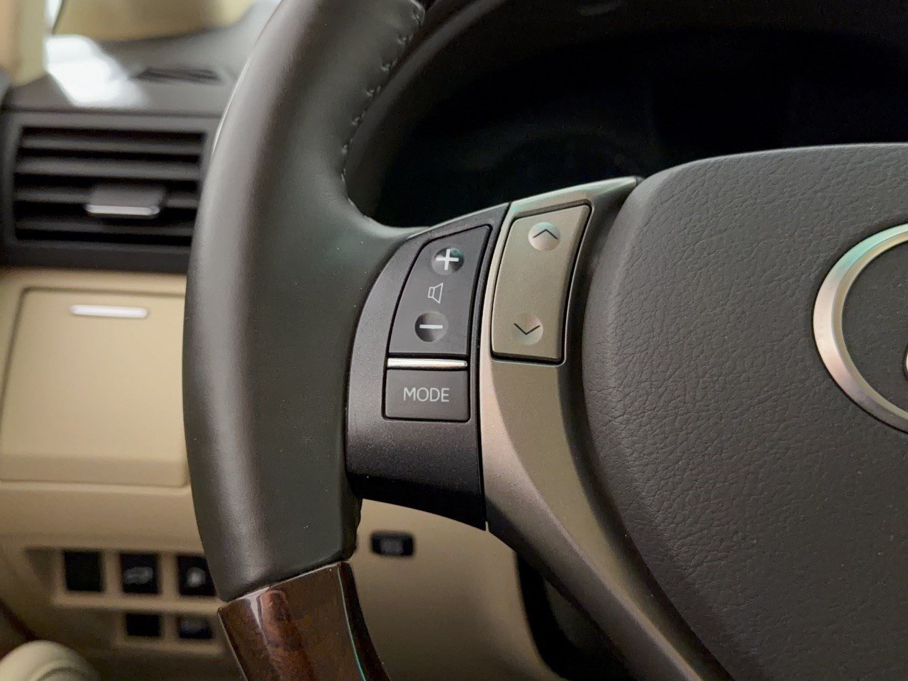 Used 2015 Lexus RX 350 FWD image 18