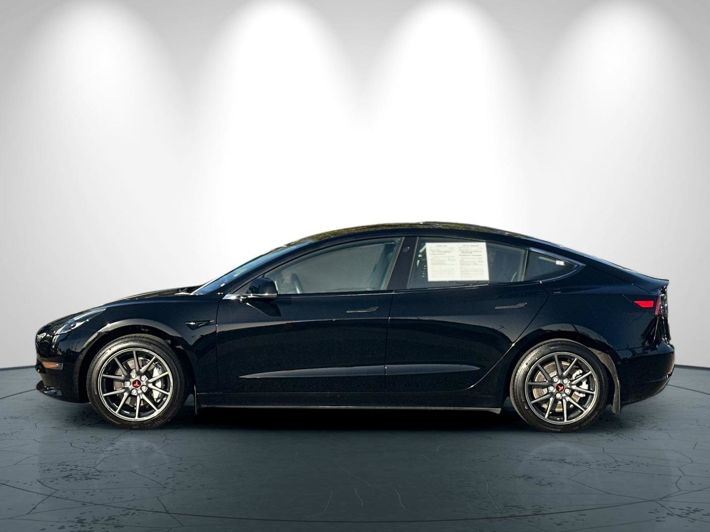 Used 2019 Tesla Model 3 Standard Range Plus RWD image 7