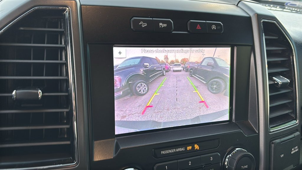 Used 2019 Ford F150 XLT w/ Equipment Group 302A Luxury AWD/4WD image 18