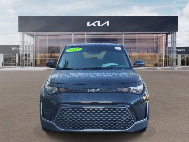 Certified 2023 Kia Soul EX FWD image 2