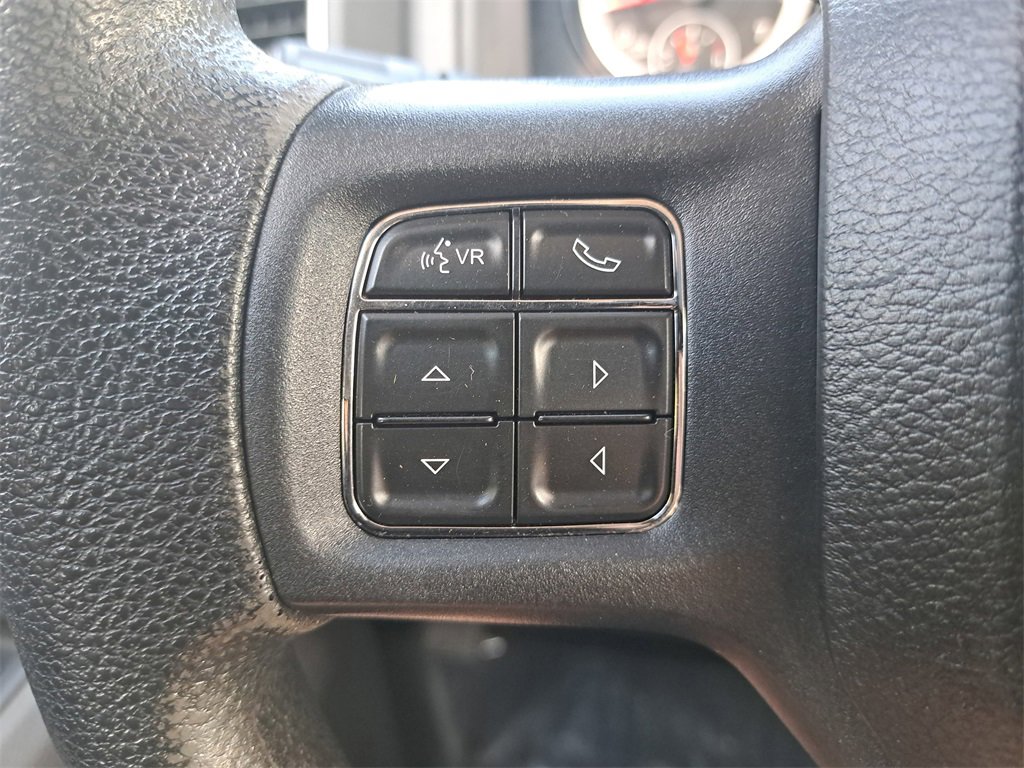 Used 2014 RAM 1500 Classic SLT image 15