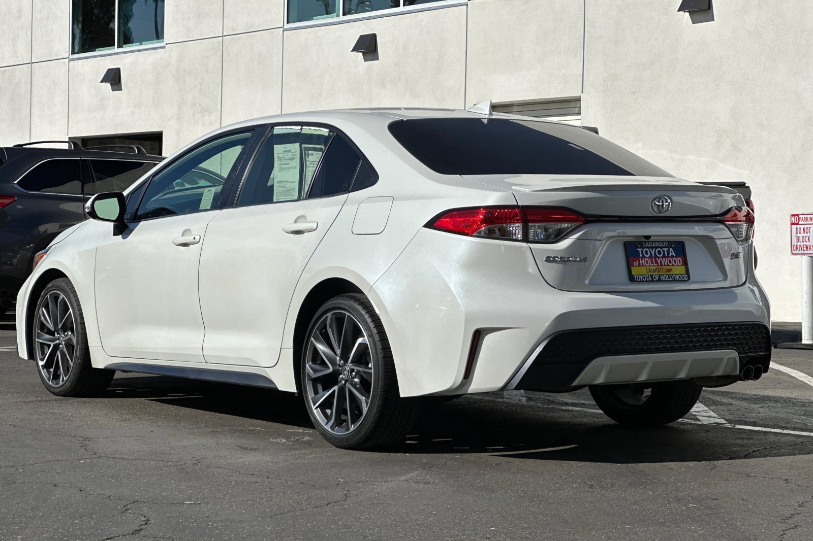 Used 2020 Toyota Corolla SE image 6