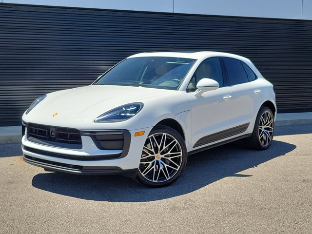 Certified 2023 Porsche Macan