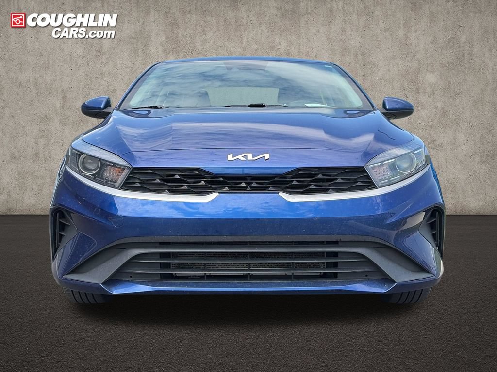 Used 2024 Kia Forte LXS FWD image 2