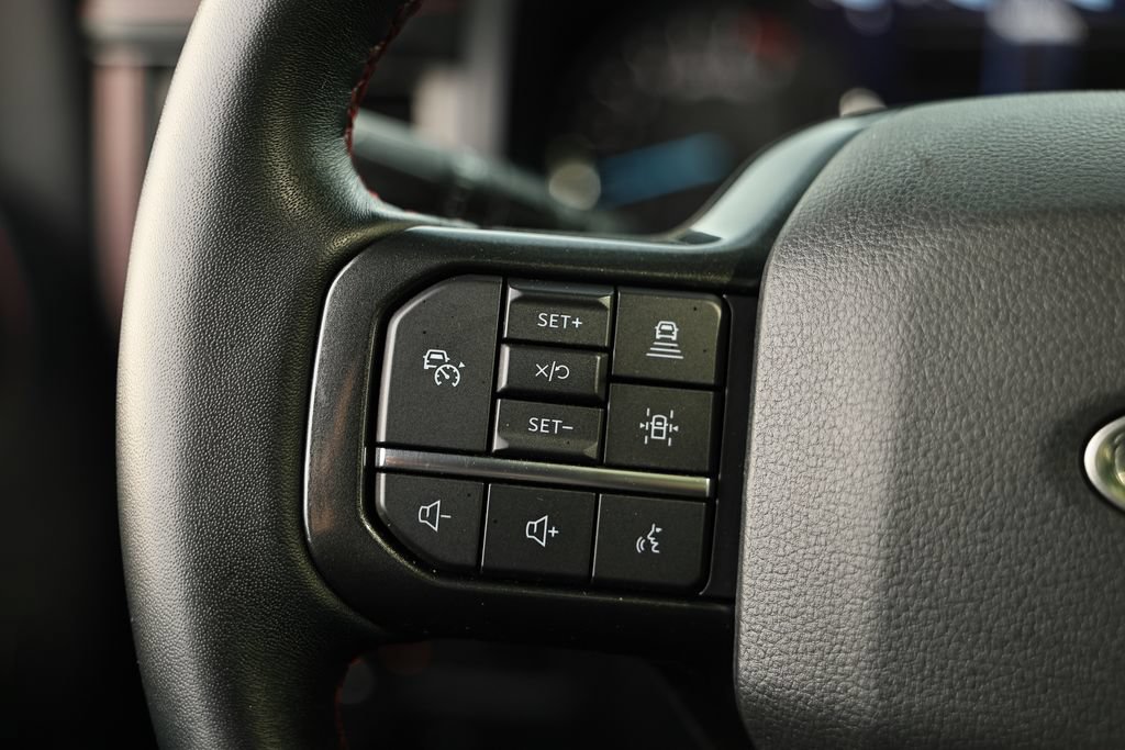 Used 2022 Ford Expedition Limited AWD/4WD image 33