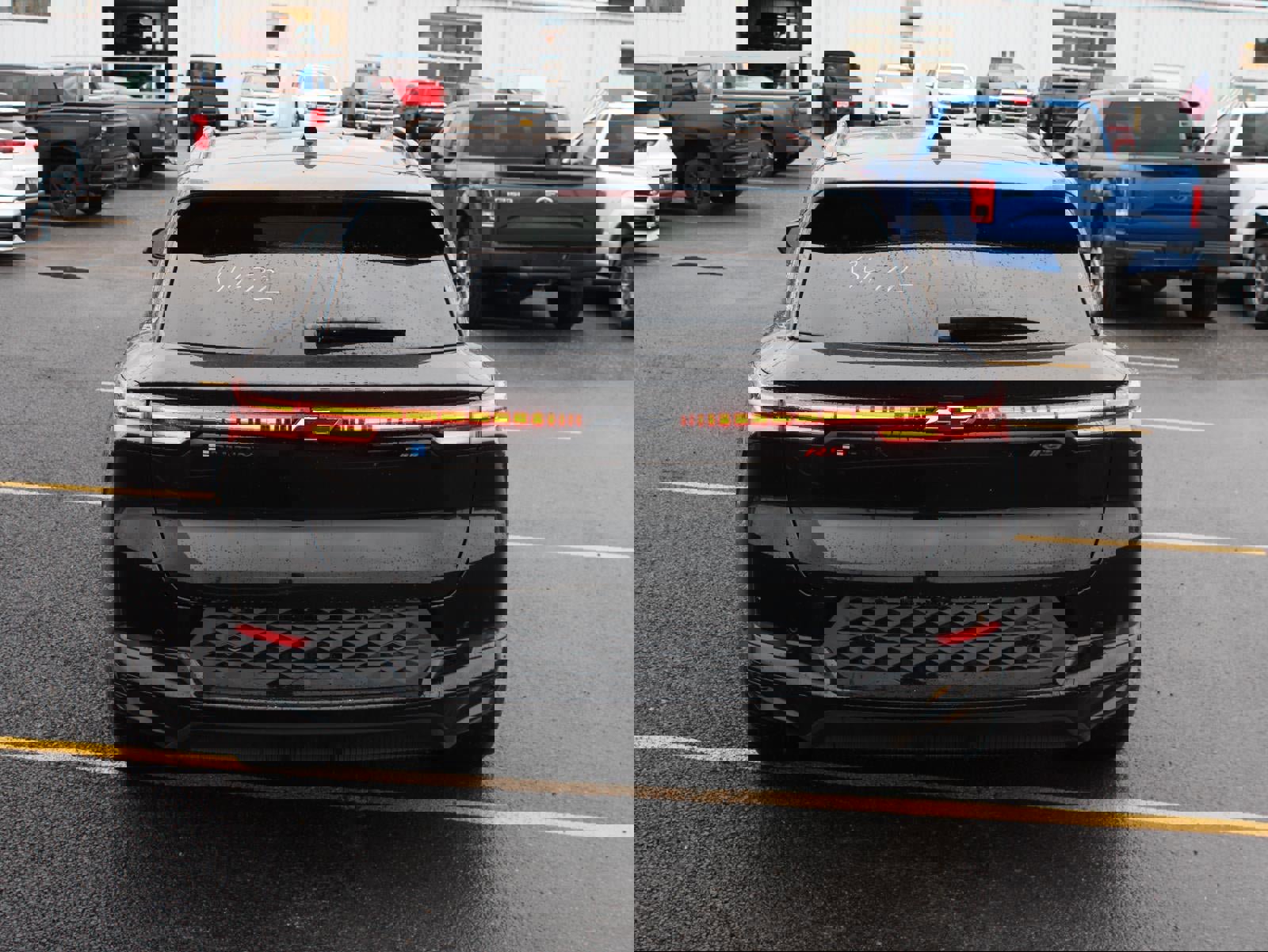 New 2025 Chevrolet Equinox EV RS w/ Convenience Package II image 6