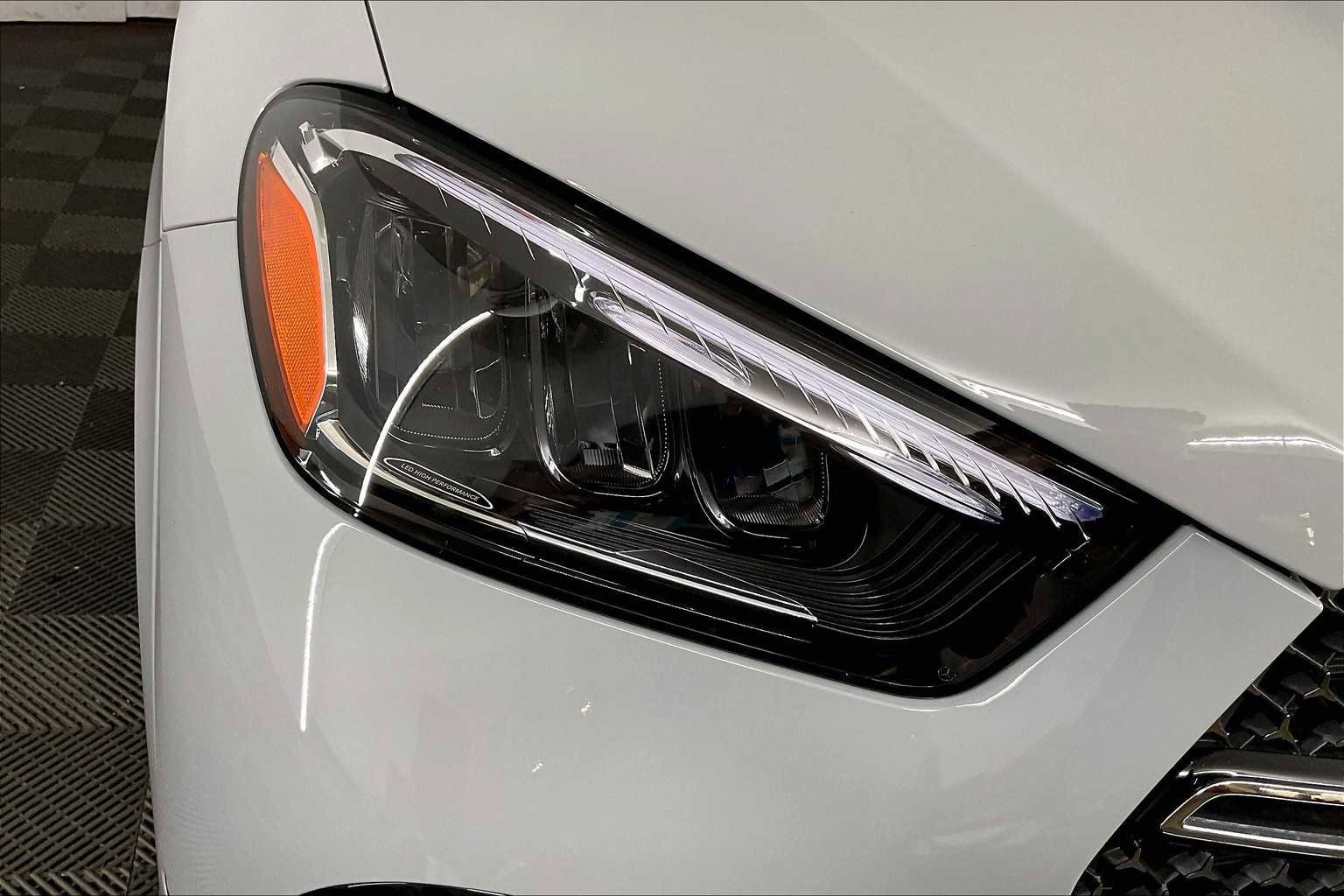 New 2026 Mercedes-Benz GLE 450 4MATIC Coupe image 15