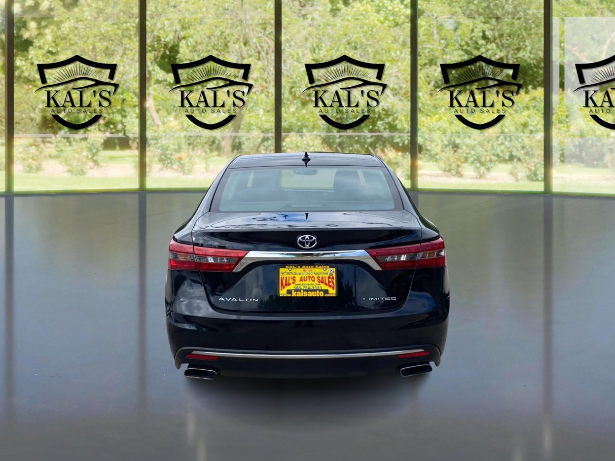 Used 2016 Toyota Avalon Limited image 6