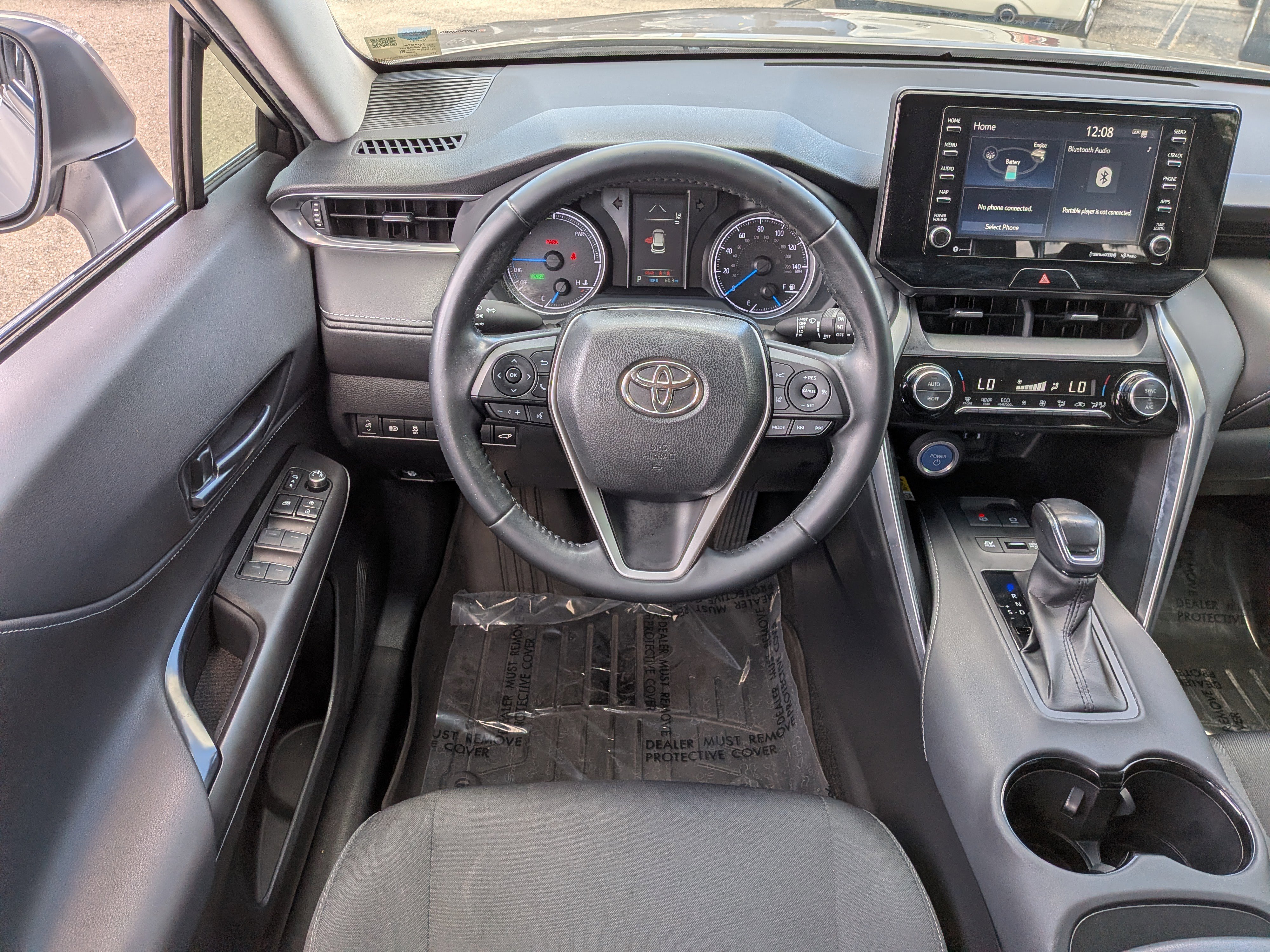 Used 2021 Toyota Venza LE image 18