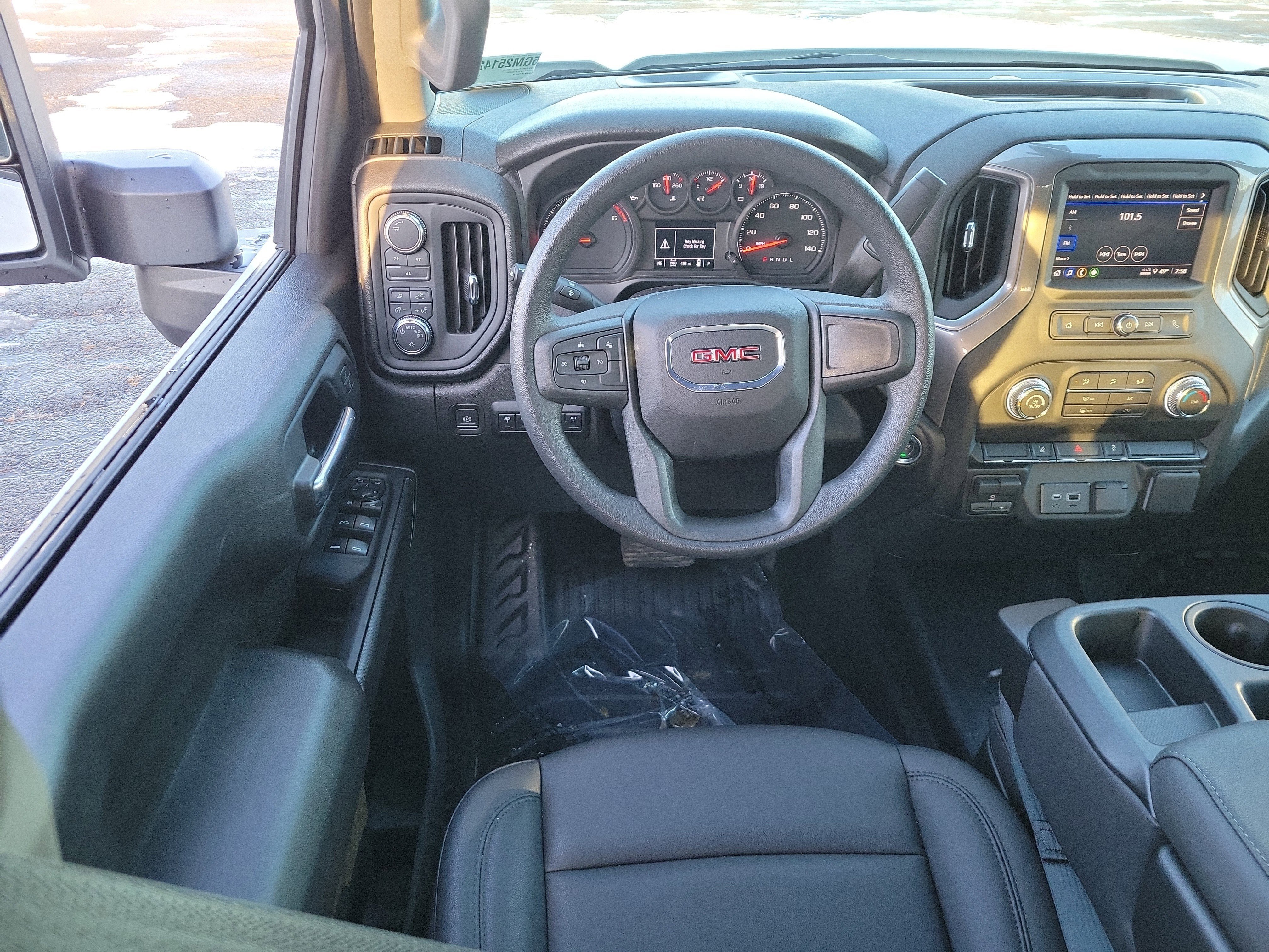New 2026 GMC Sierra 2500 Pro w/ Convenience Package image 19