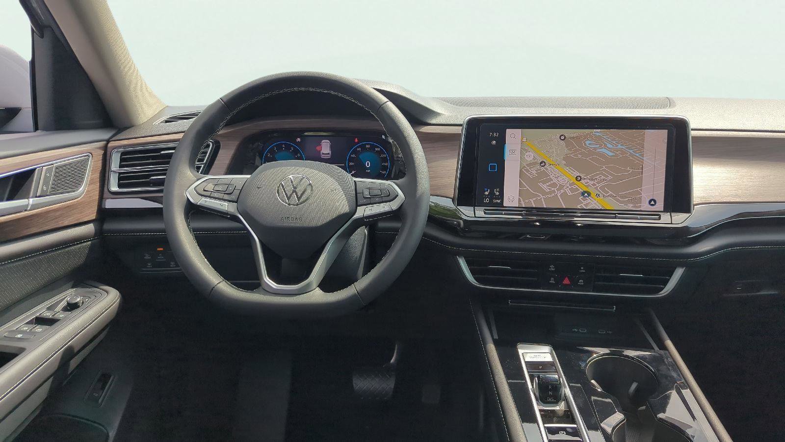 New 2026 Volkswagen Atlas SEL image 10