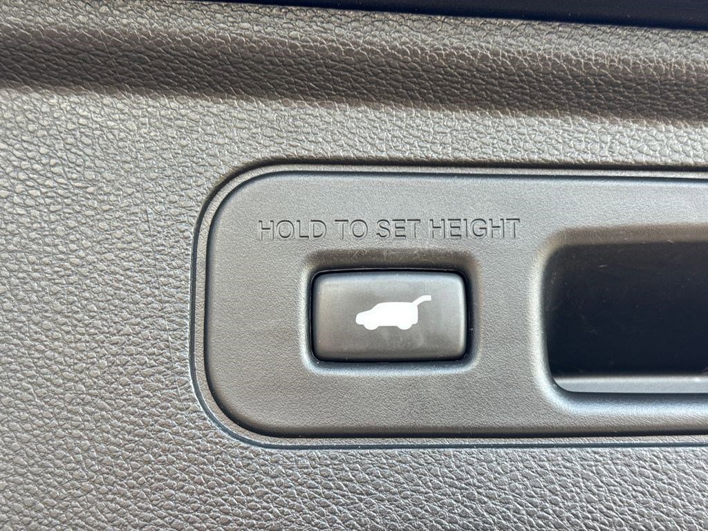 Certified 2019 Honda Odyssey Elite image 18