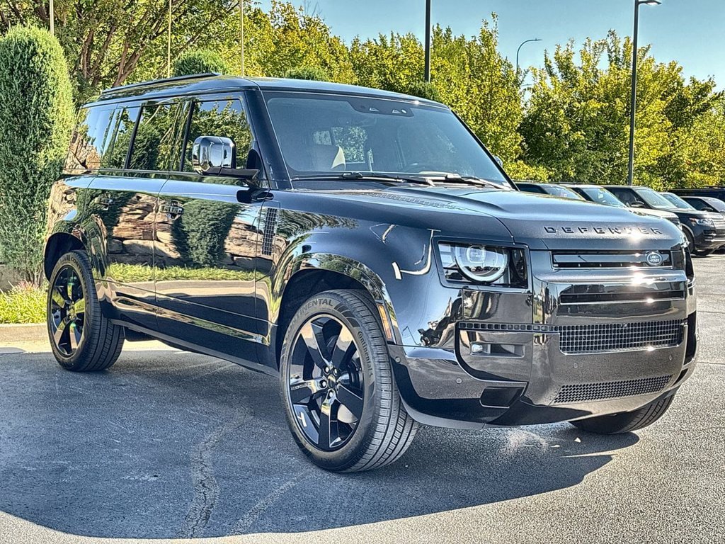 New 2026 Land Rover Defender 110 X-Dynamic SE AWD/4WD image 7