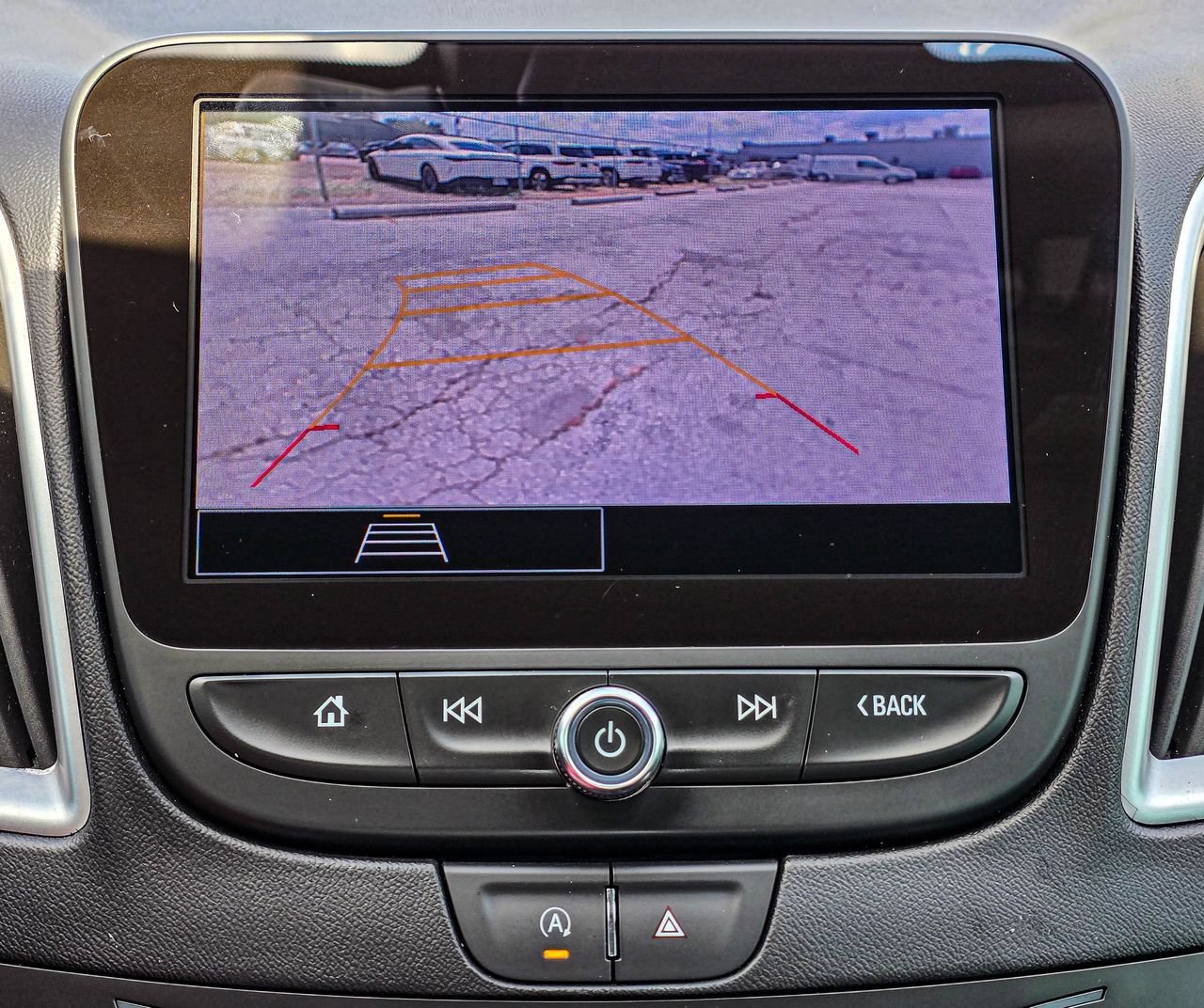 Used 2024 Chevrolet Malibu LT FWD image 15