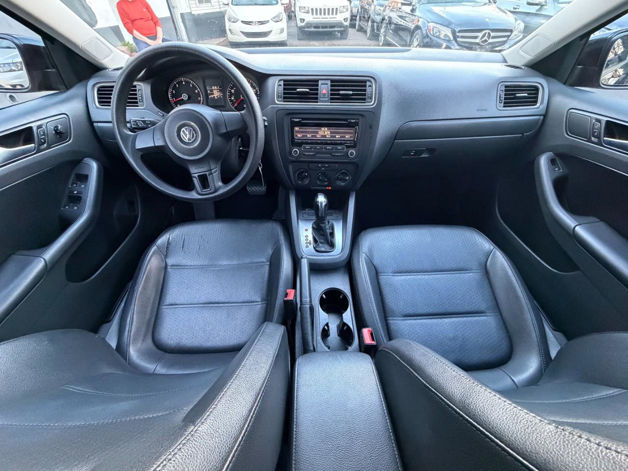 Used 2014 Volkswagen Jetta SE FWD image 40
