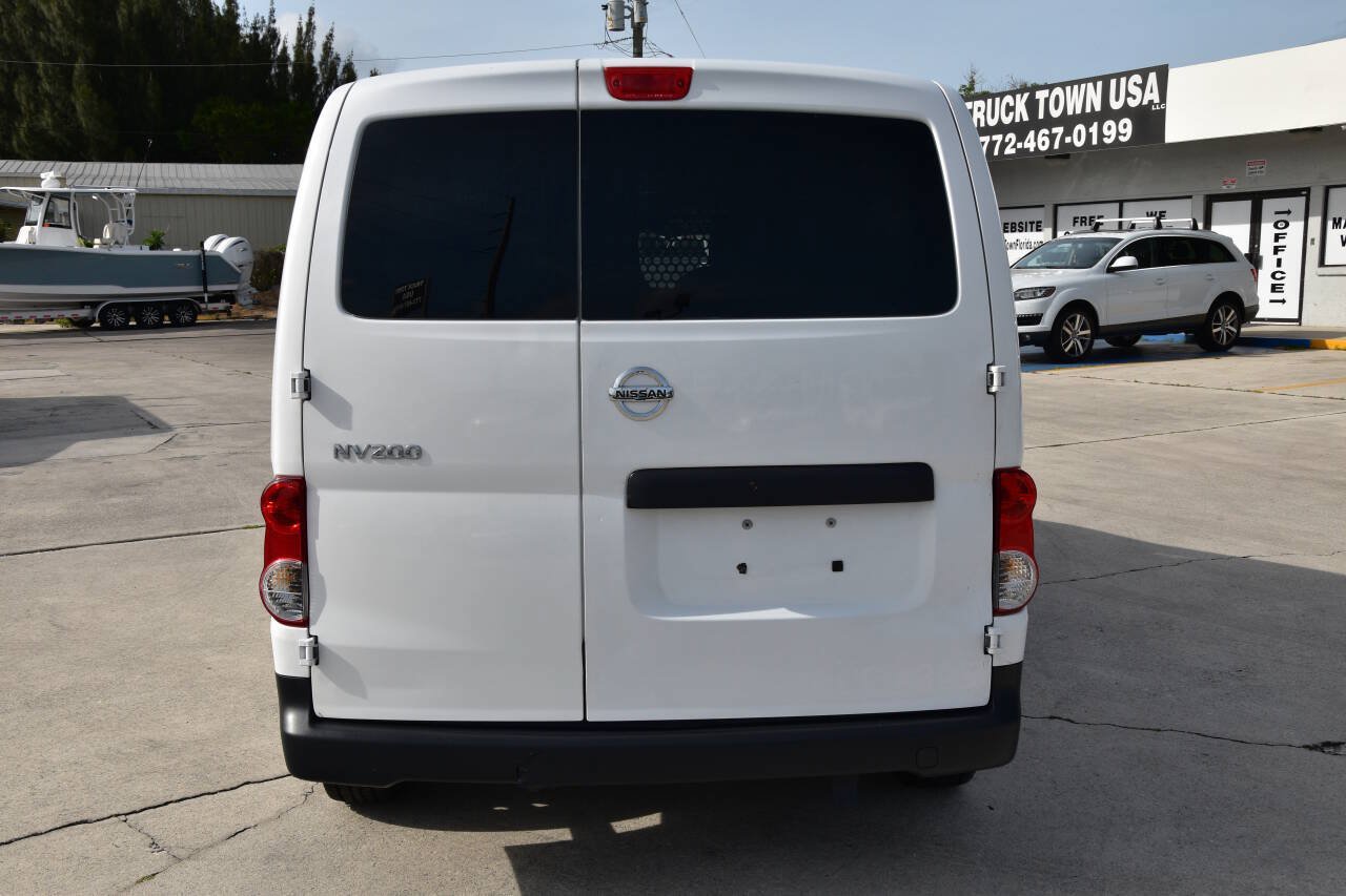 Used 2017 Nissan NV200 S w/ Back Door Glass Package FWD image 6