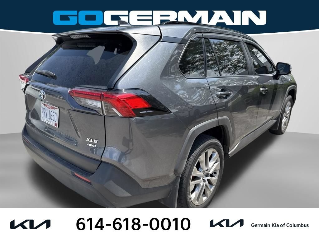 Used 2020 Toyota RAV4 XLE Premium AWD/4WD image 5