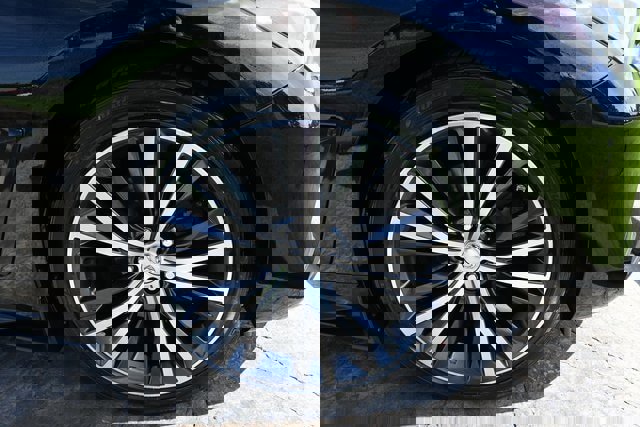 Used 2018 INFINITI Q60 3.0t Luxe image 11