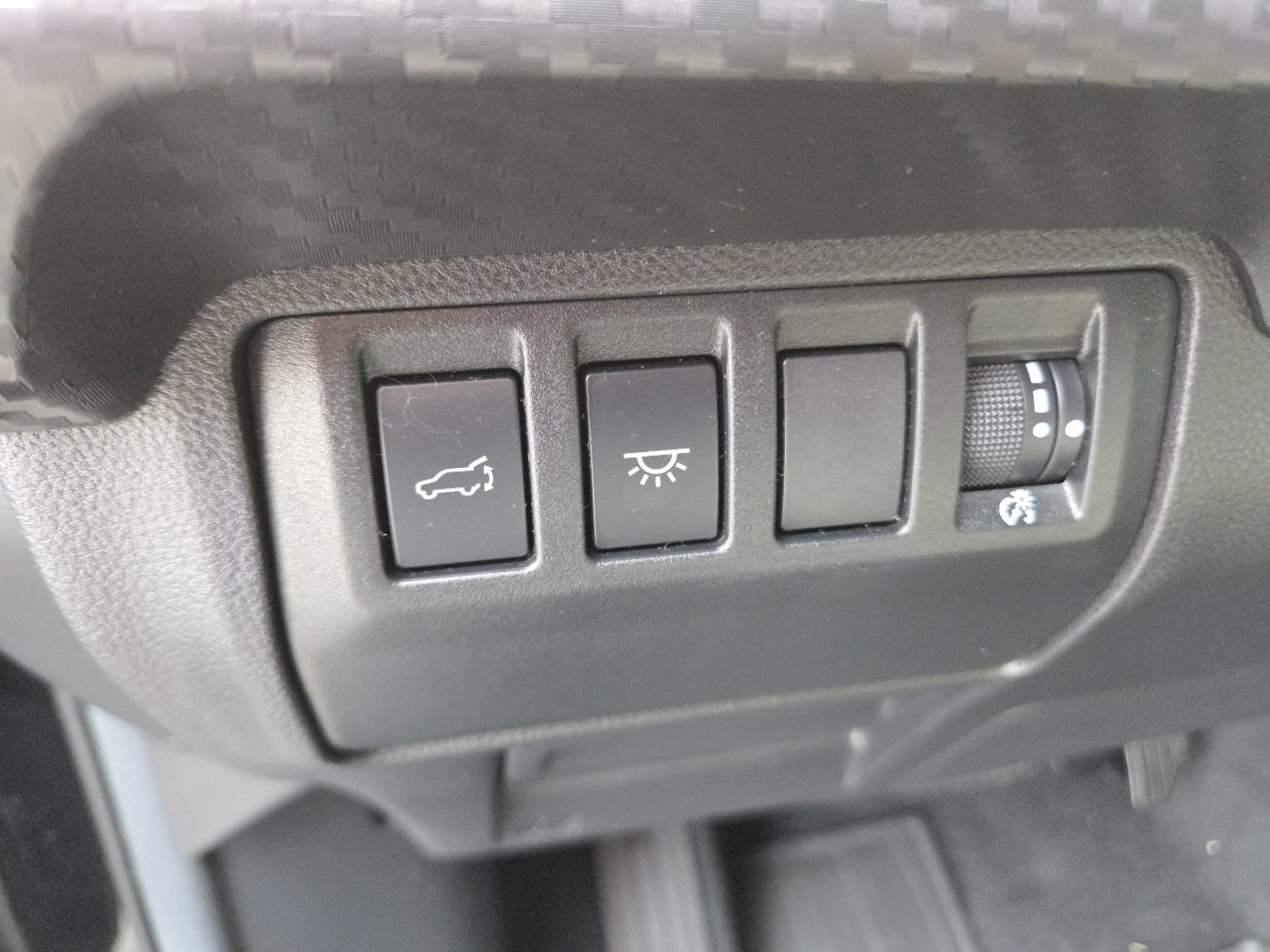 Used 2024 Subaru Ascent Premium w/ Convenience Package AWD/4WD image 8