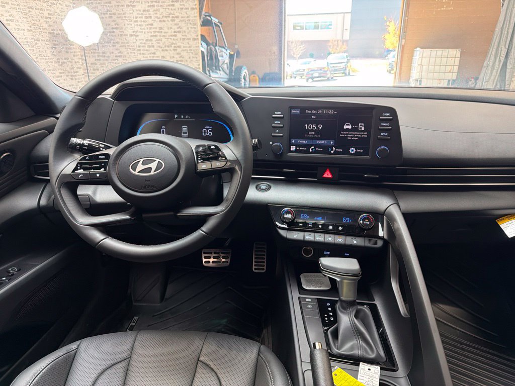 Used 2026 Hyundai Elantra SEL Sport FWD image 20