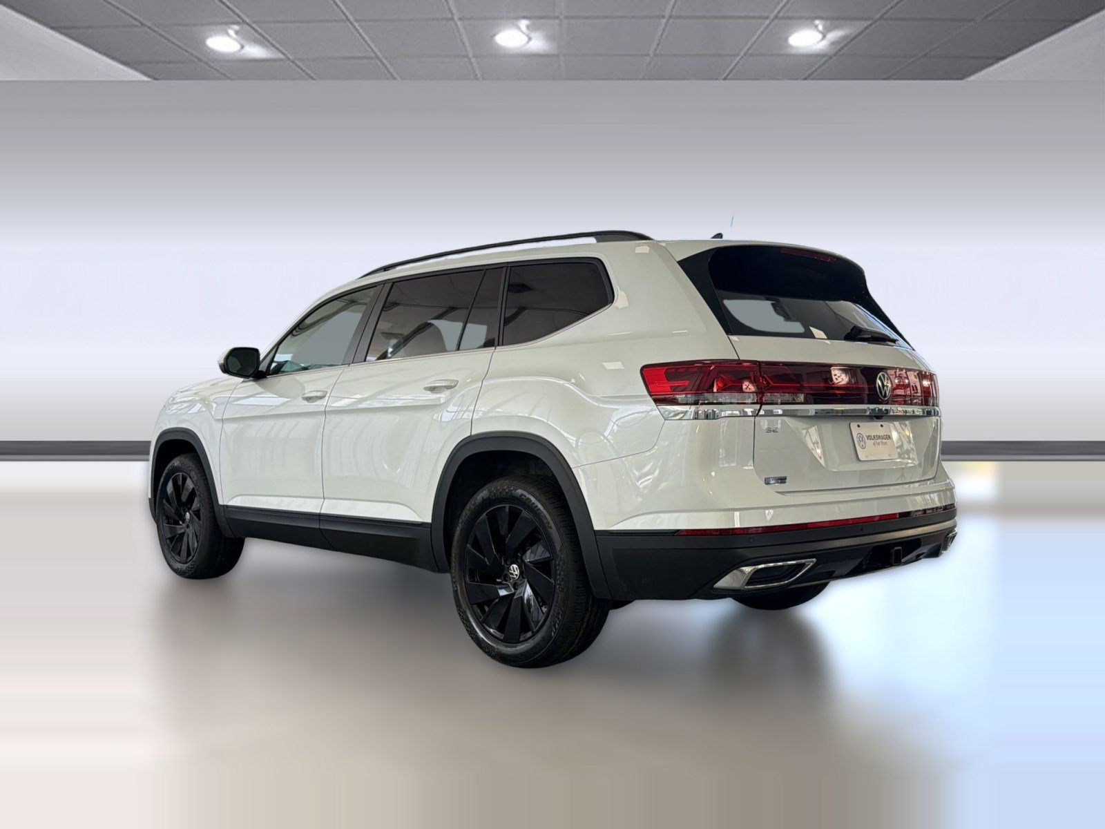 New 2026 Volkswagen Atlas SE FWD image 3