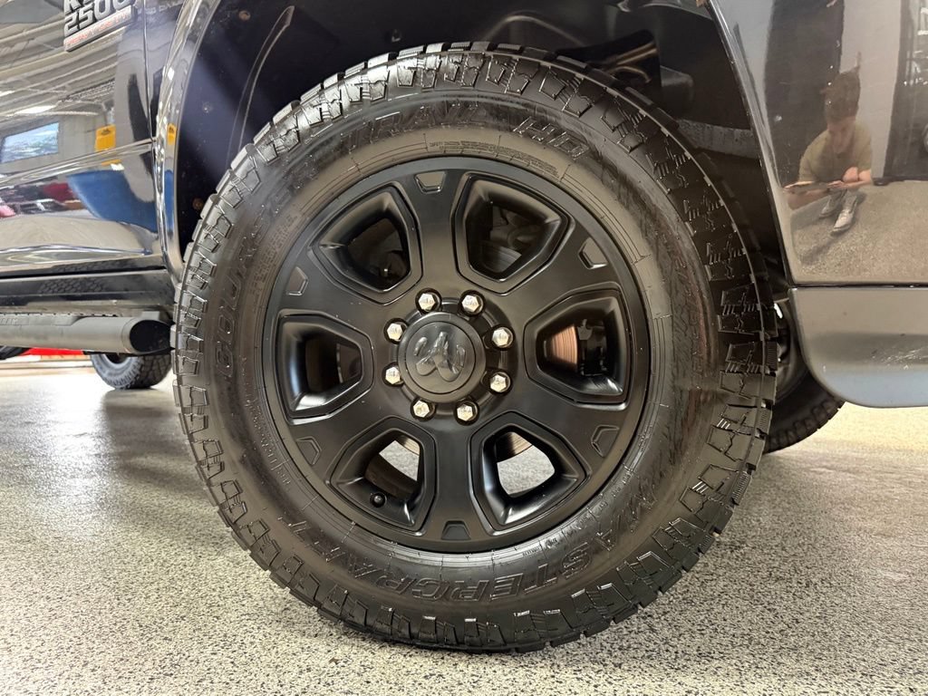 Used 2017 RAM 2500 Laramie w/ Sport Appearance Group AWD/4WD image 8