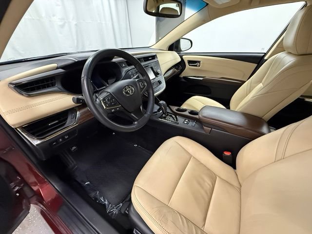 Used 2015 Toyota Avalon XLE Touring FWD image 12