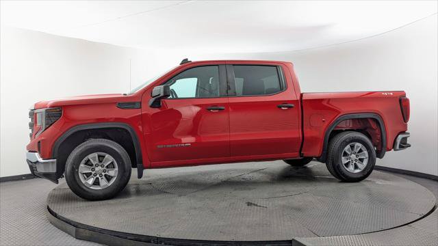 Used 2022 GMC Sierra 1500 Pro w/ Pro Value Package AWD/4WD image 3