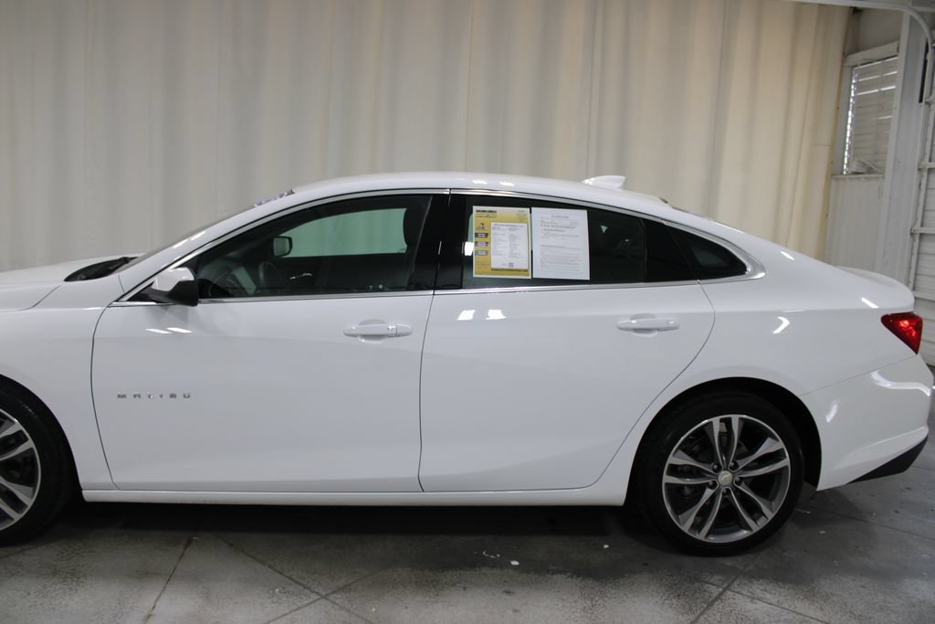 Used 2025 Chevrolet Malibu LT FWD image 6