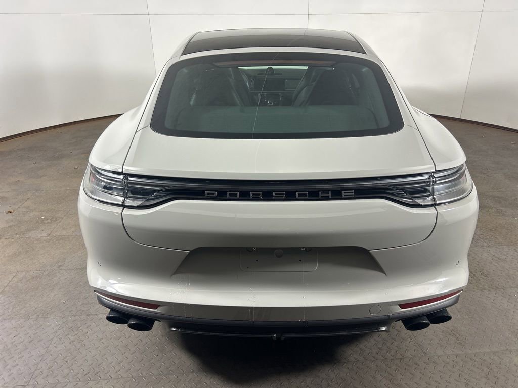 Certified 2023 Porsche Panamera 4 Platinum Edition image 6