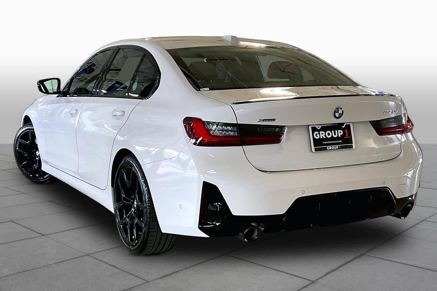 New 2026 BMW 330i xDrive Sedan w/ M Sport Package AWD/4WD image 12