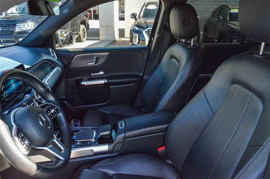 Used 2021 Mercedes-Benz GLB 250 image 19
