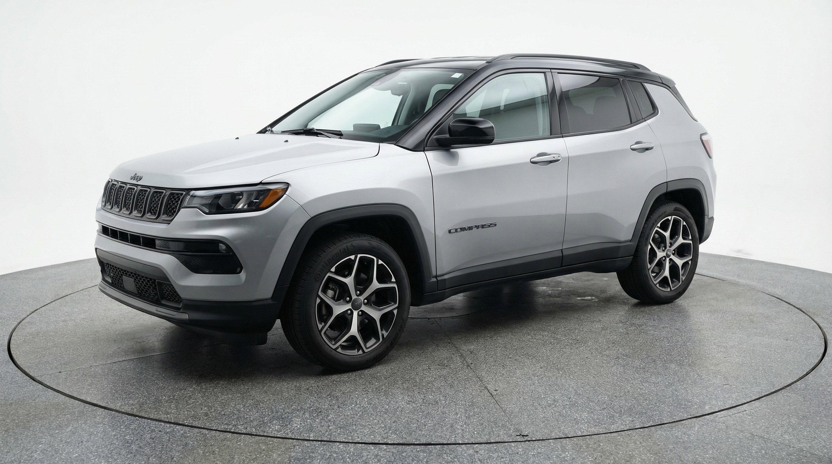 Used 2025 Jeep Compass Limited AWD/4WD image 3