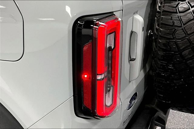 Used 2024 Ford Bronco Outer Banks w/ Sasquatch Package AWD/4WD image 22