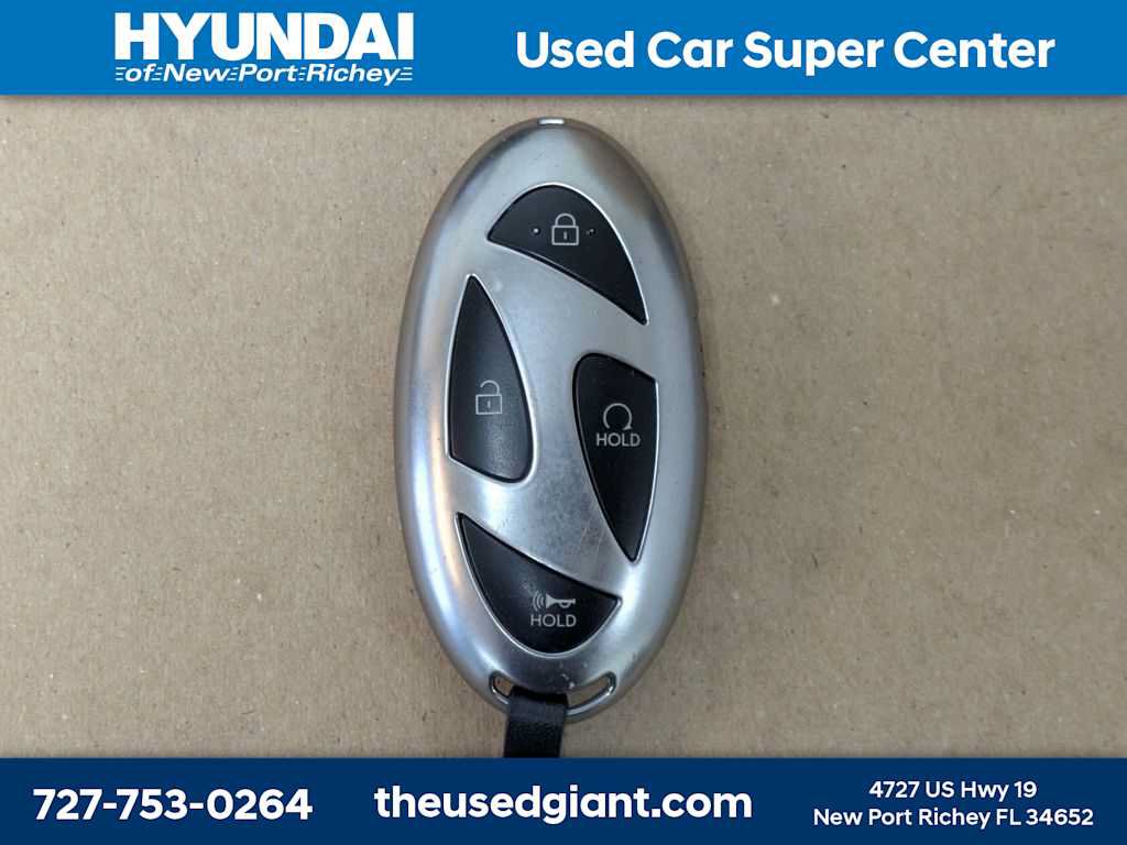 Used 2026 Hyundai Santa Fe SEL w/ Tow & Go Package FWD image 42