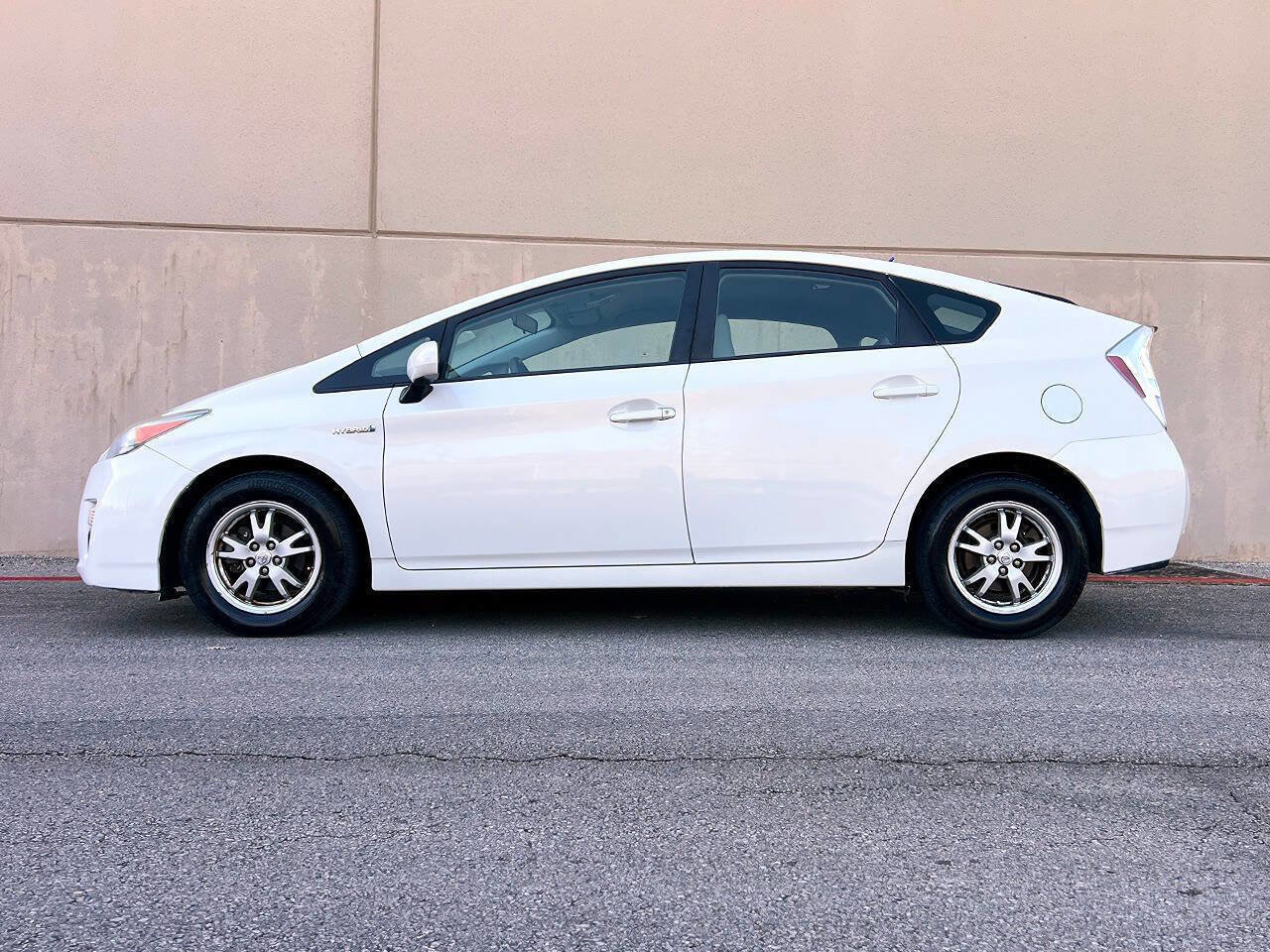 Used 2010 Toyota Prius Five image 20