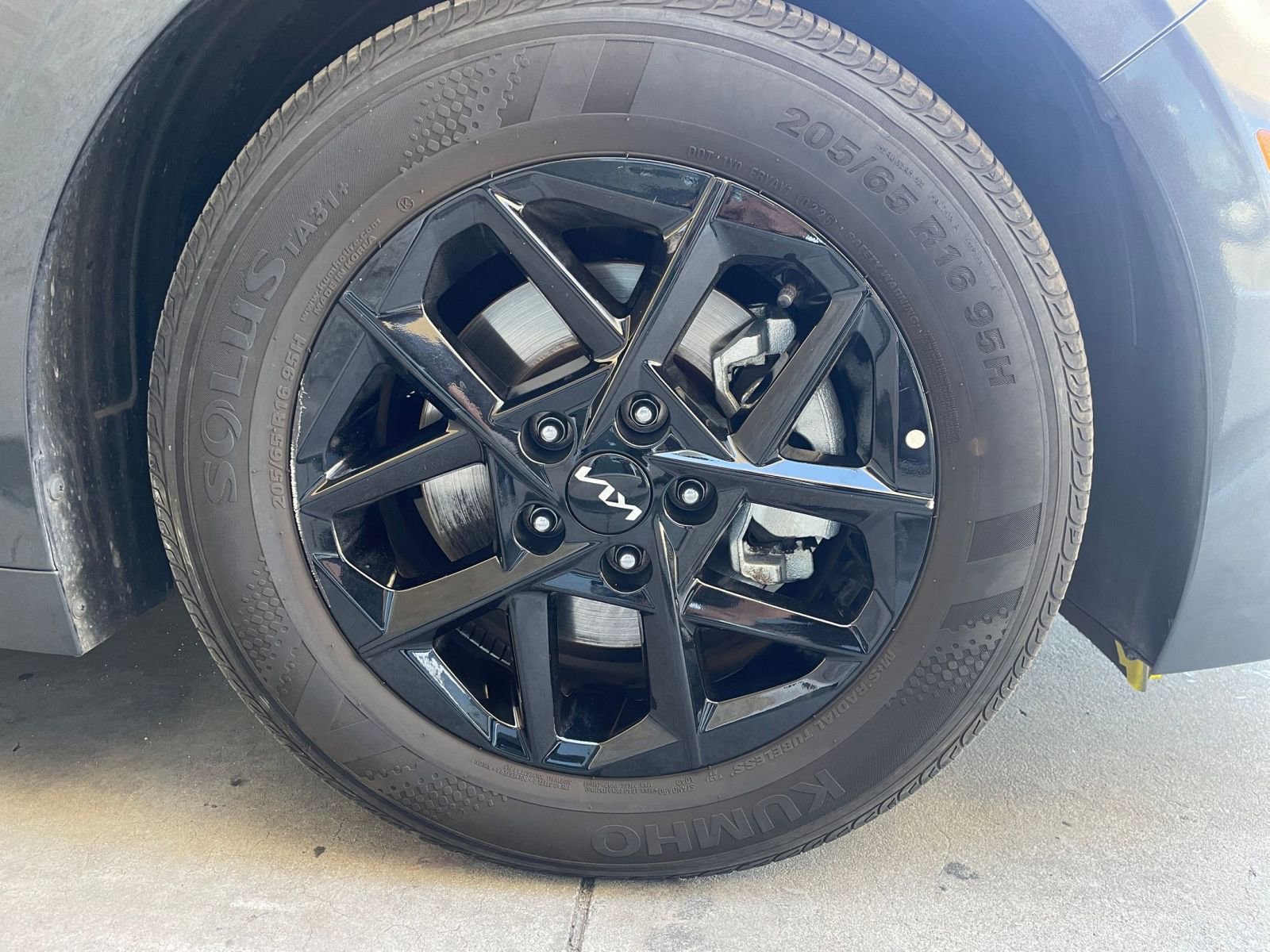 Used 2025 Kia K5 LXS image 30