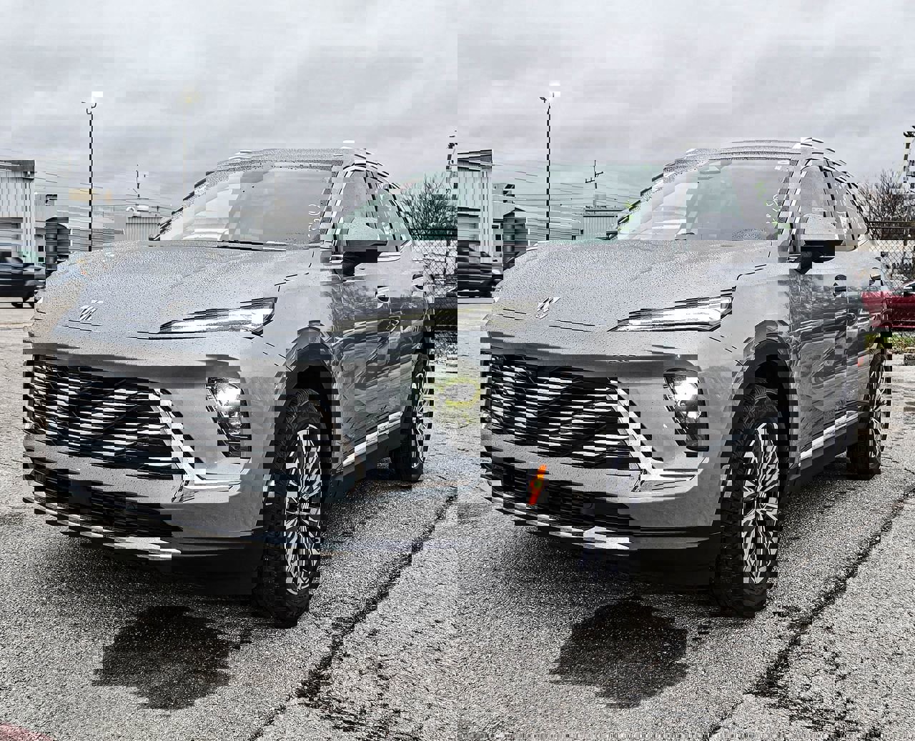 Used 2024 Buick Envision Preferred image 3