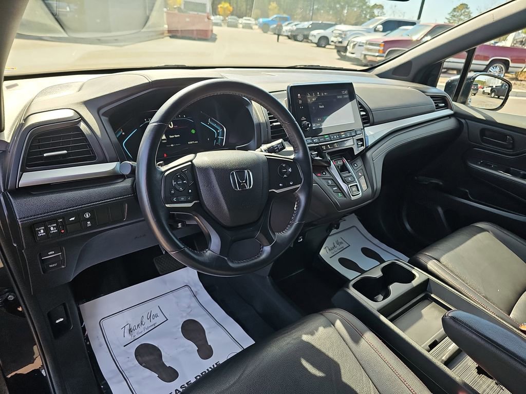 Used 2023 Honda Odyssey Sport image 21